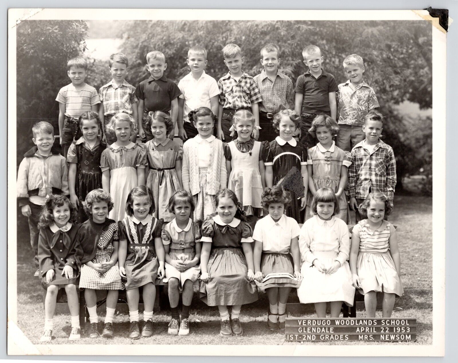 1953 Verdugo Woodlands Elementary School Glendale CA 1st-2nd Grade Class Photo