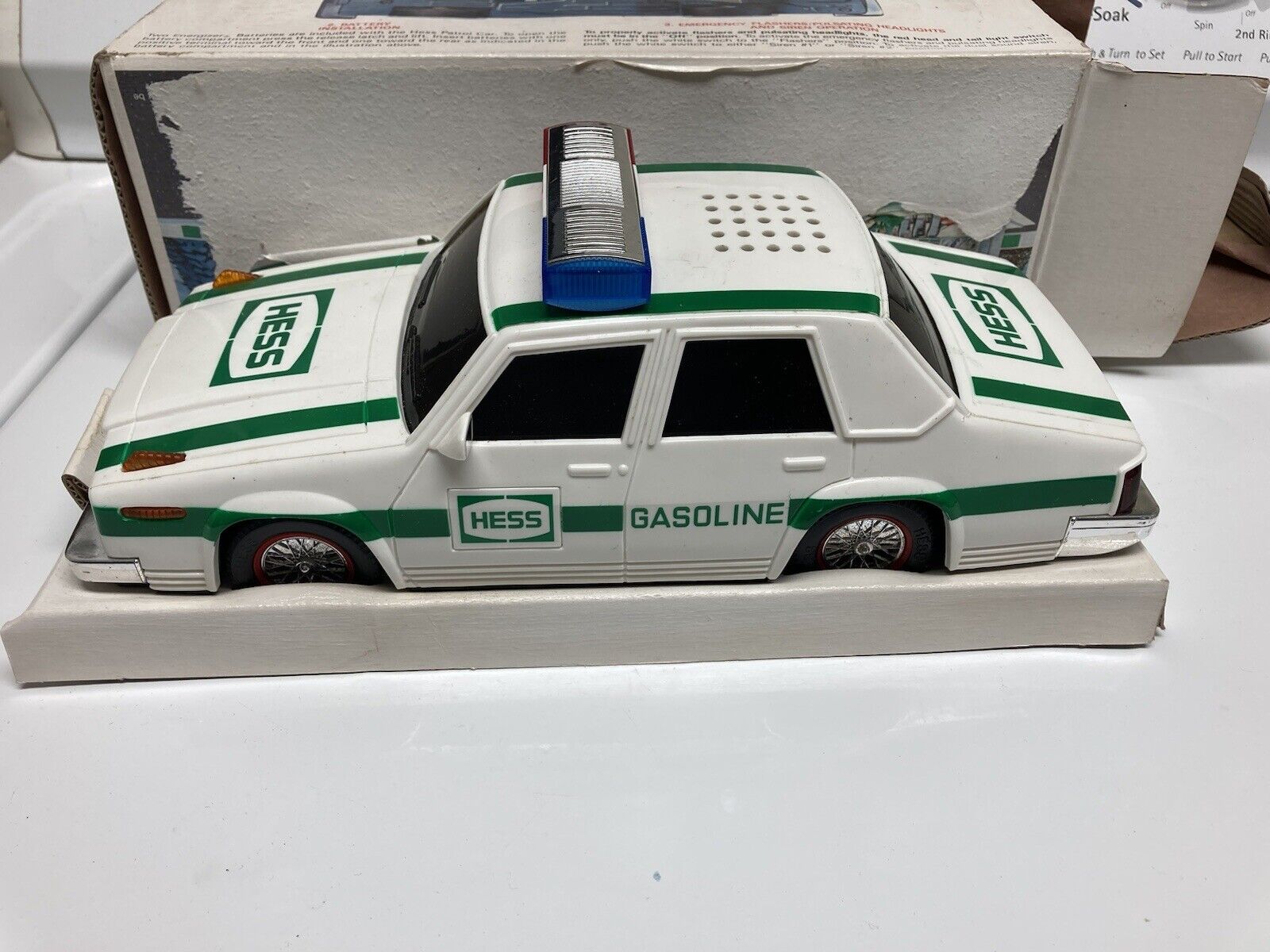 Hess 1993 Toy Truck Patrol Car New in box The Box Has Damage/paper.