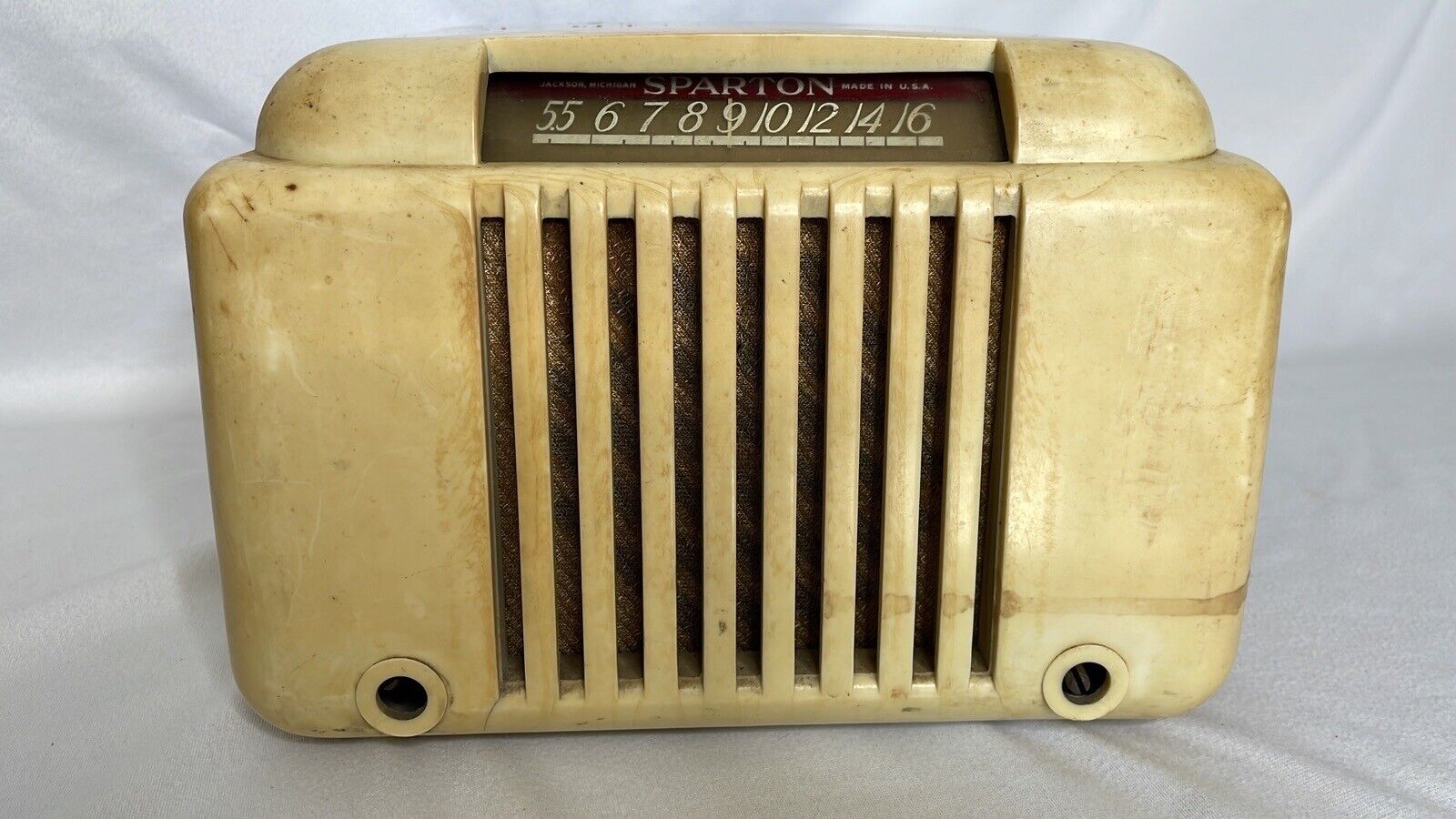 Sparton Plaskon Radio Vintage  1947 Ivory   **WORKS**-See Photos