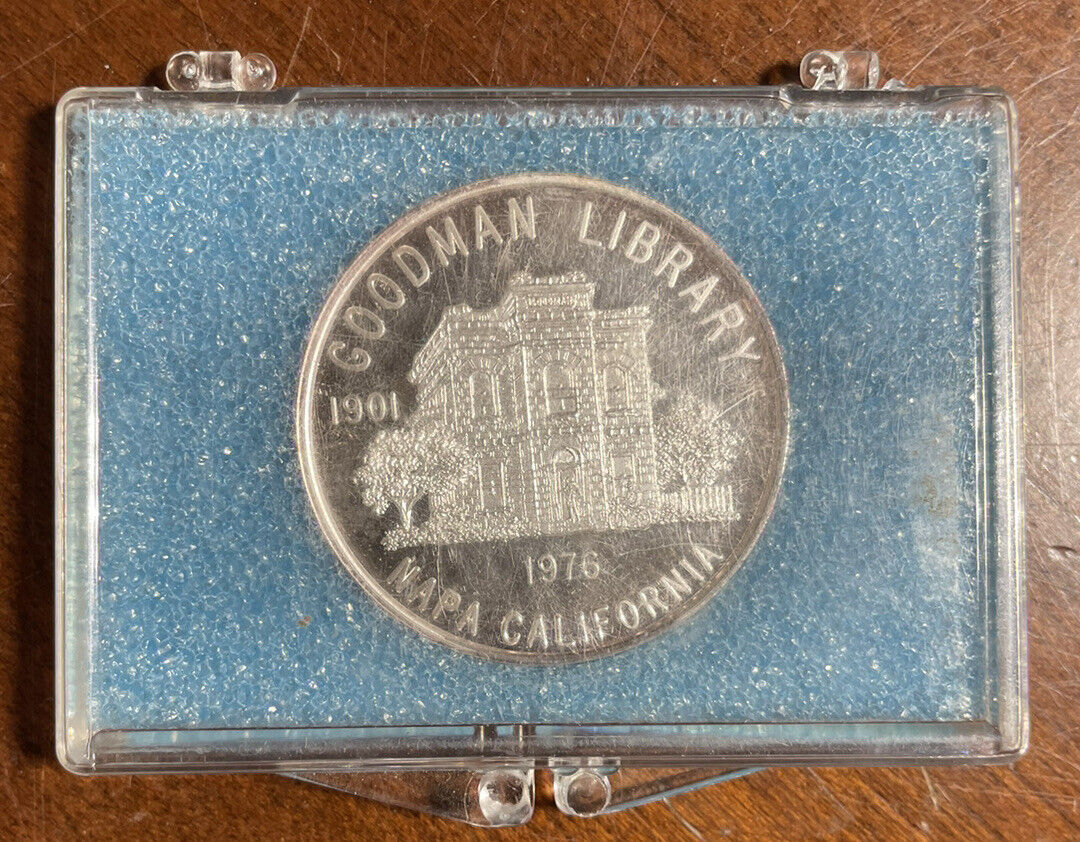 Rare 1976 Napa, California Goodman Library American Revolution Bicentennial Coin