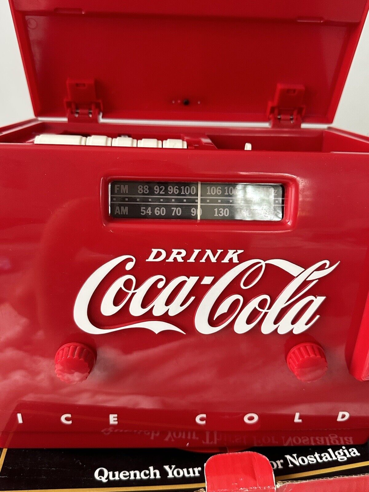 Vintage Looking Coke Drink Coca-Cola Cooler AM FM Radio Cassette Player