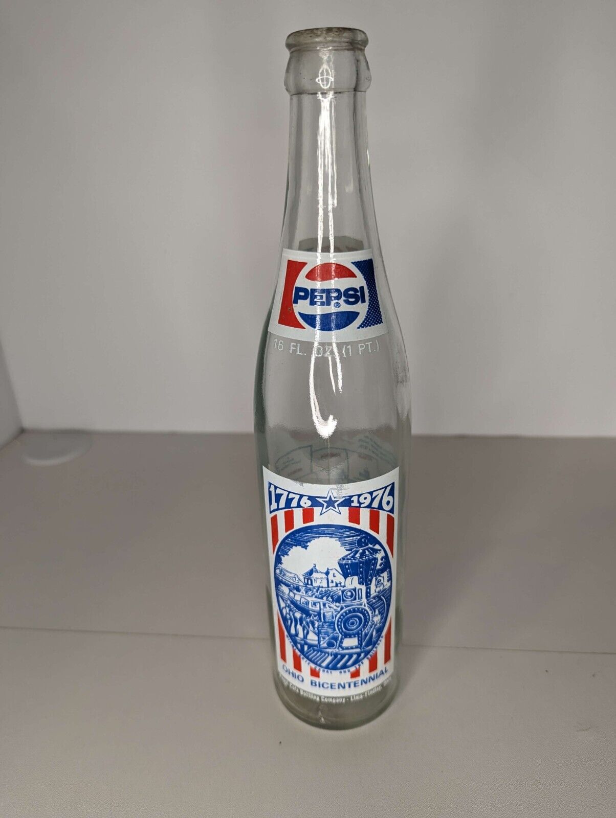 1776/1976 Ohio Bicentennial Commemorative Pepsi Glass Bottle Soda Pop (11A)