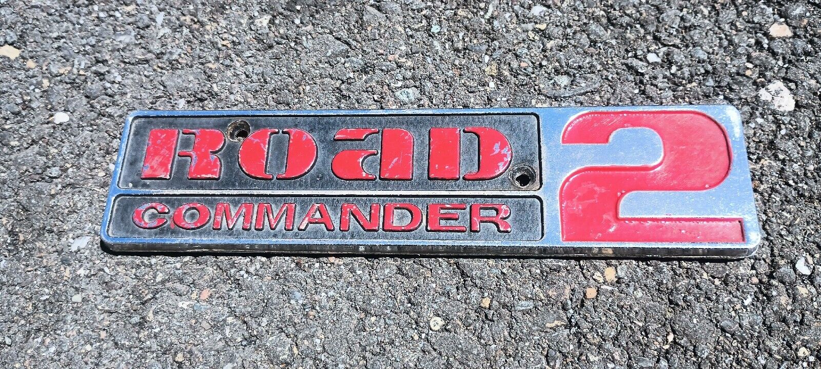 Road Commander 2 Semi Trailer Truck Emblem Badge Plate Sign