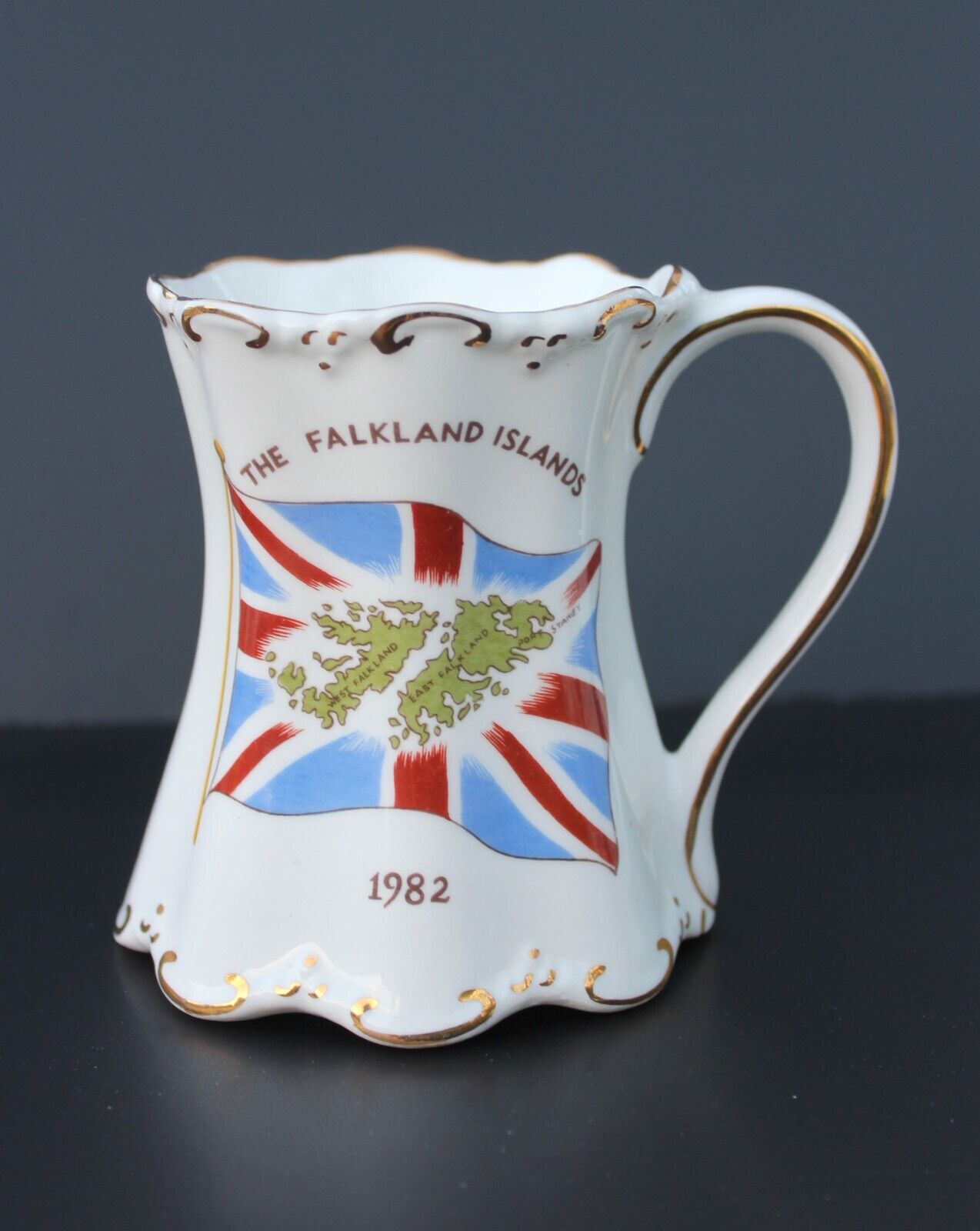  St. George Bone China Commemorative Mug The Falkland Islands Liberation 1982