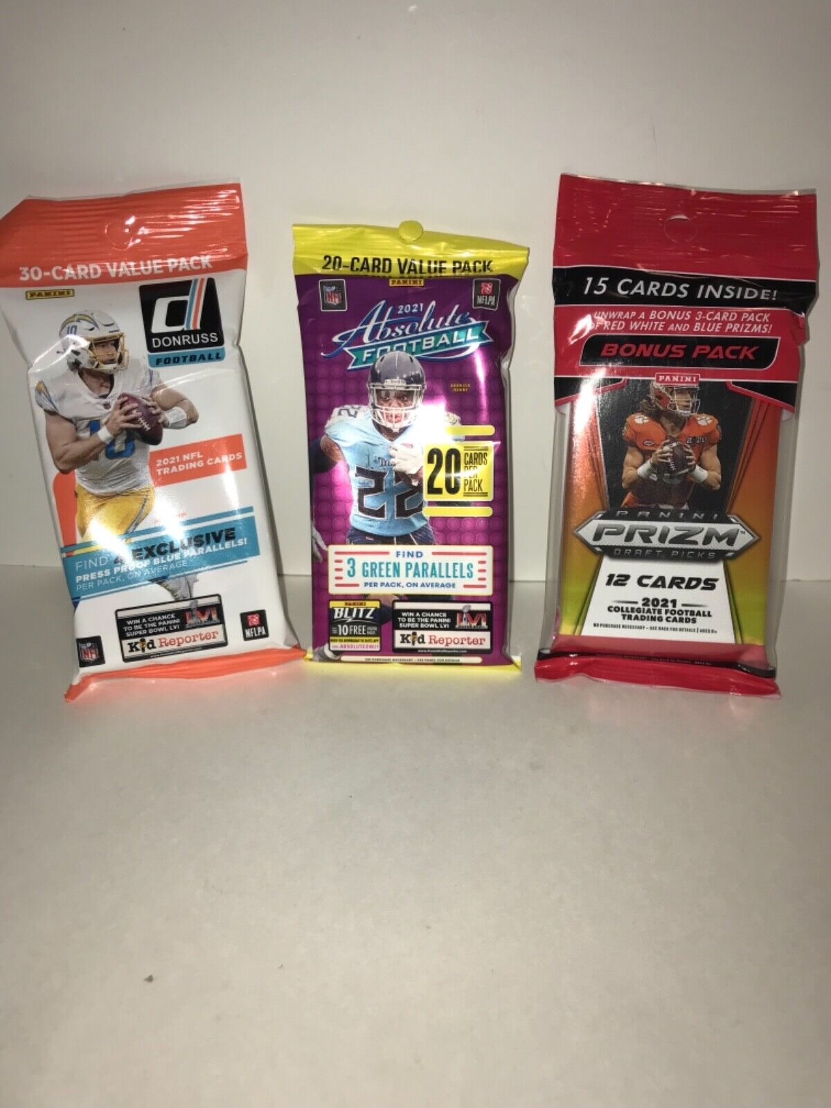 NFL and Collegiate Cards NWOT