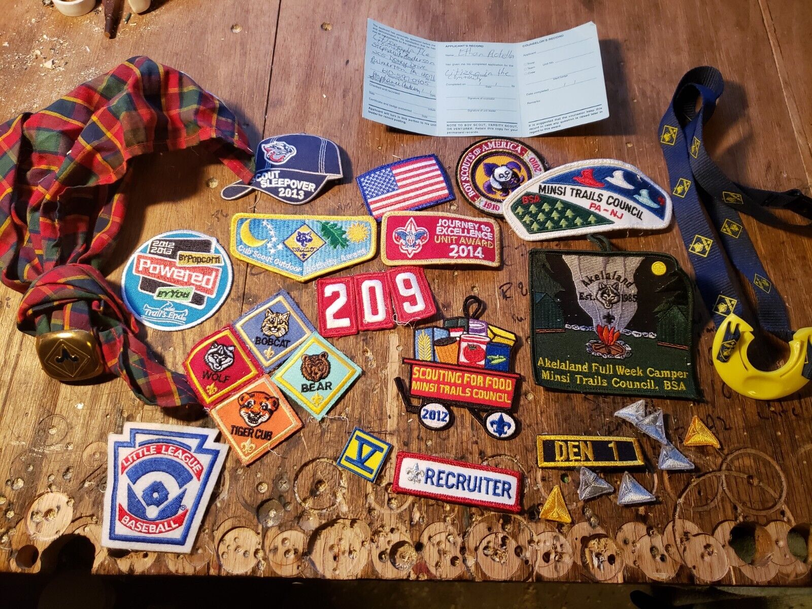 LOT OF EARLY 2012-2014 CUB BOY SCOUT PATCHES  & OTHER ACCESSORIES New & Used