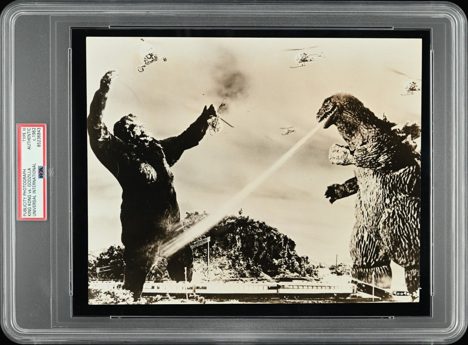 King Kong vs. Godzilla 1962 PSA Type 3 Publicity Vintage Photo Universal Int