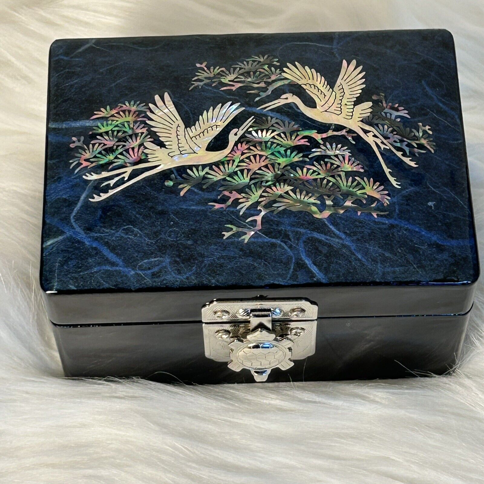 Black Lacquer Trinket Box With Mother of Pearl Inlay Crane Birds Flying 4”x3”2”
