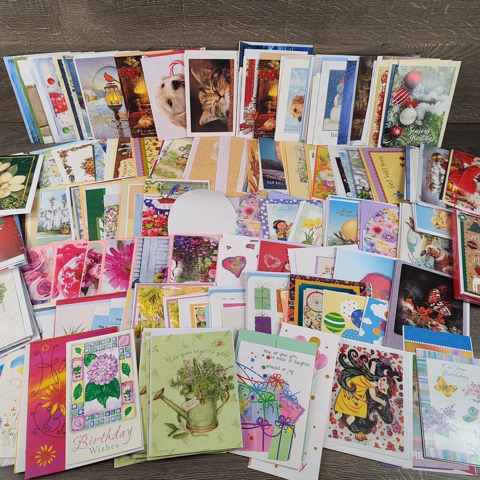 Mixed Lot of 200+ Christmas Holiday Cards Unused with Envelopes Multiple Designs