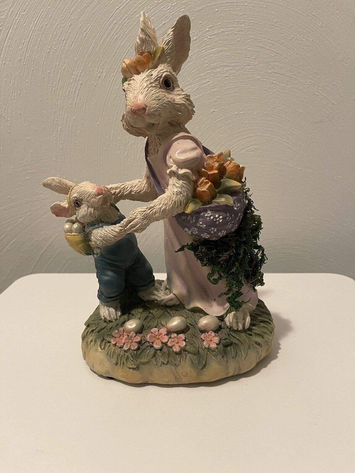 Vintage Chrisdon Bunny Rabbit Resin Figurine RARE Great Condition Adorable