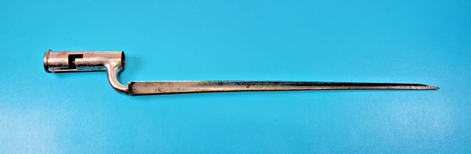 Early Antique Colonial Brown Bess British Pattern Musket Socket Bayonet Osborn