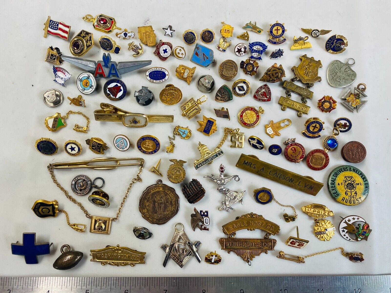 Collection Lot Vintage + Antique Fraternal Pins Jewelry and Memorabilia - Q6