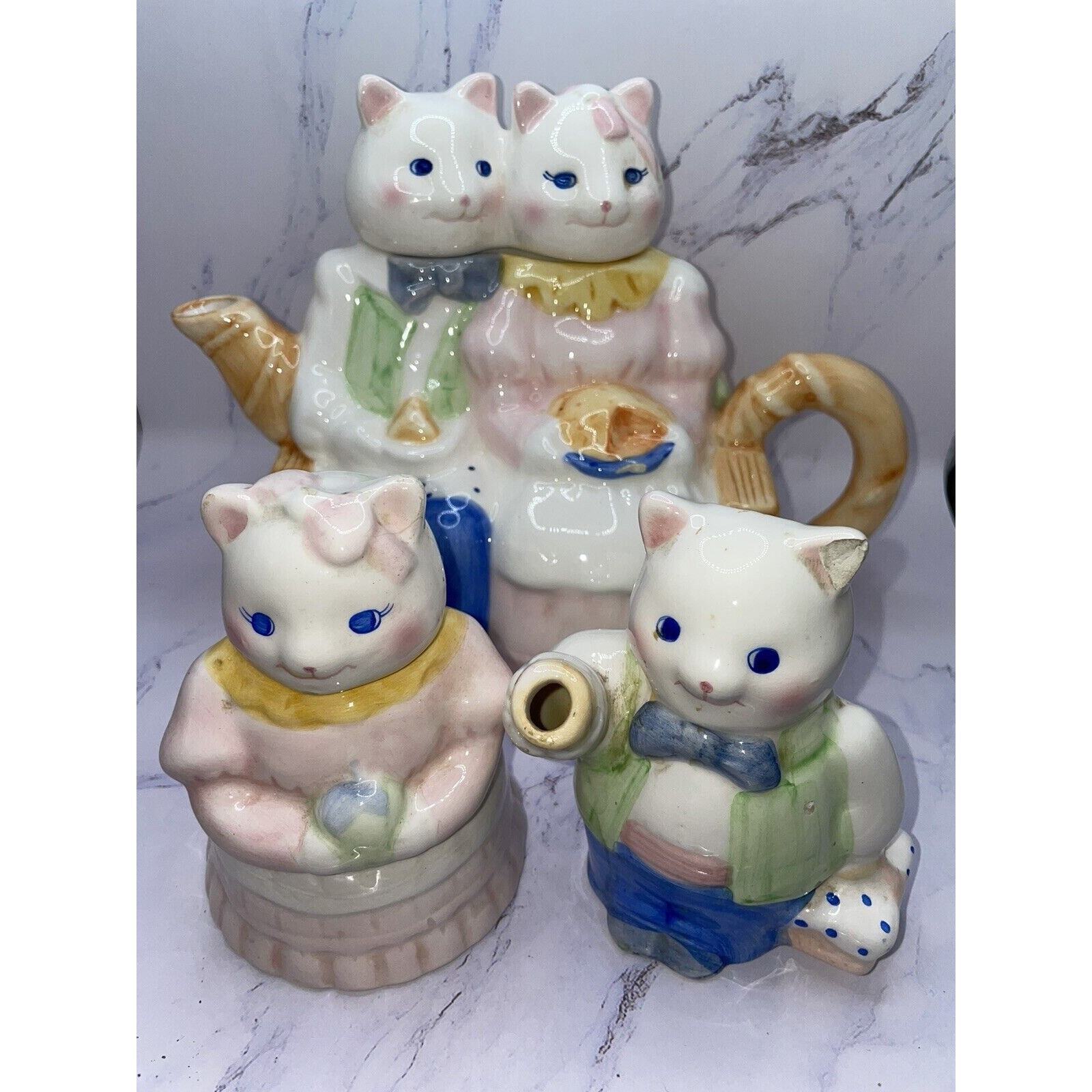 Cat Couple Ceramic Lidded Teapot 32 oz. w/Sugar & Creamer Kitten Kids VTG *read*