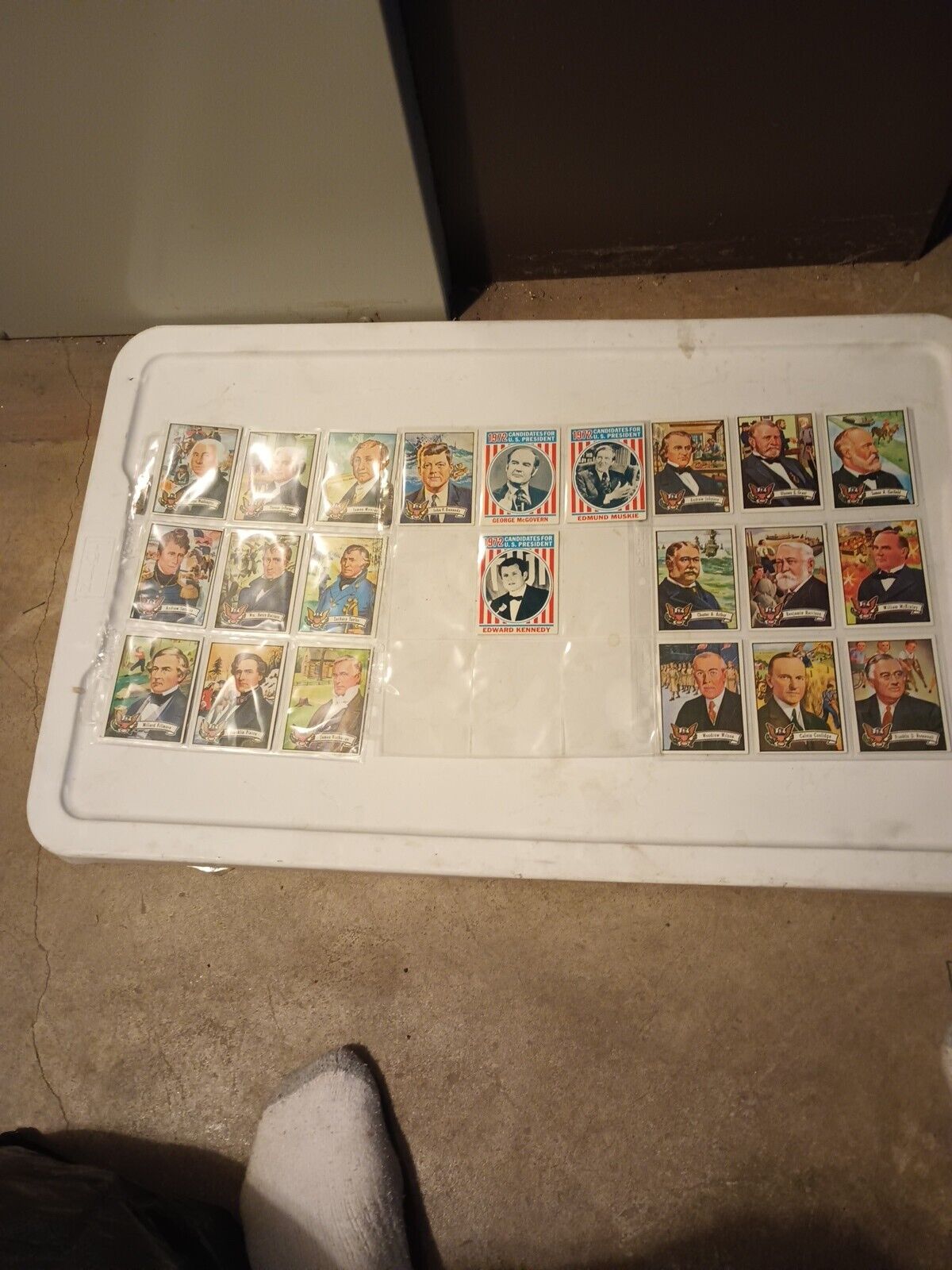 1972 Topps US Presidents Lot Of 22 Cards
