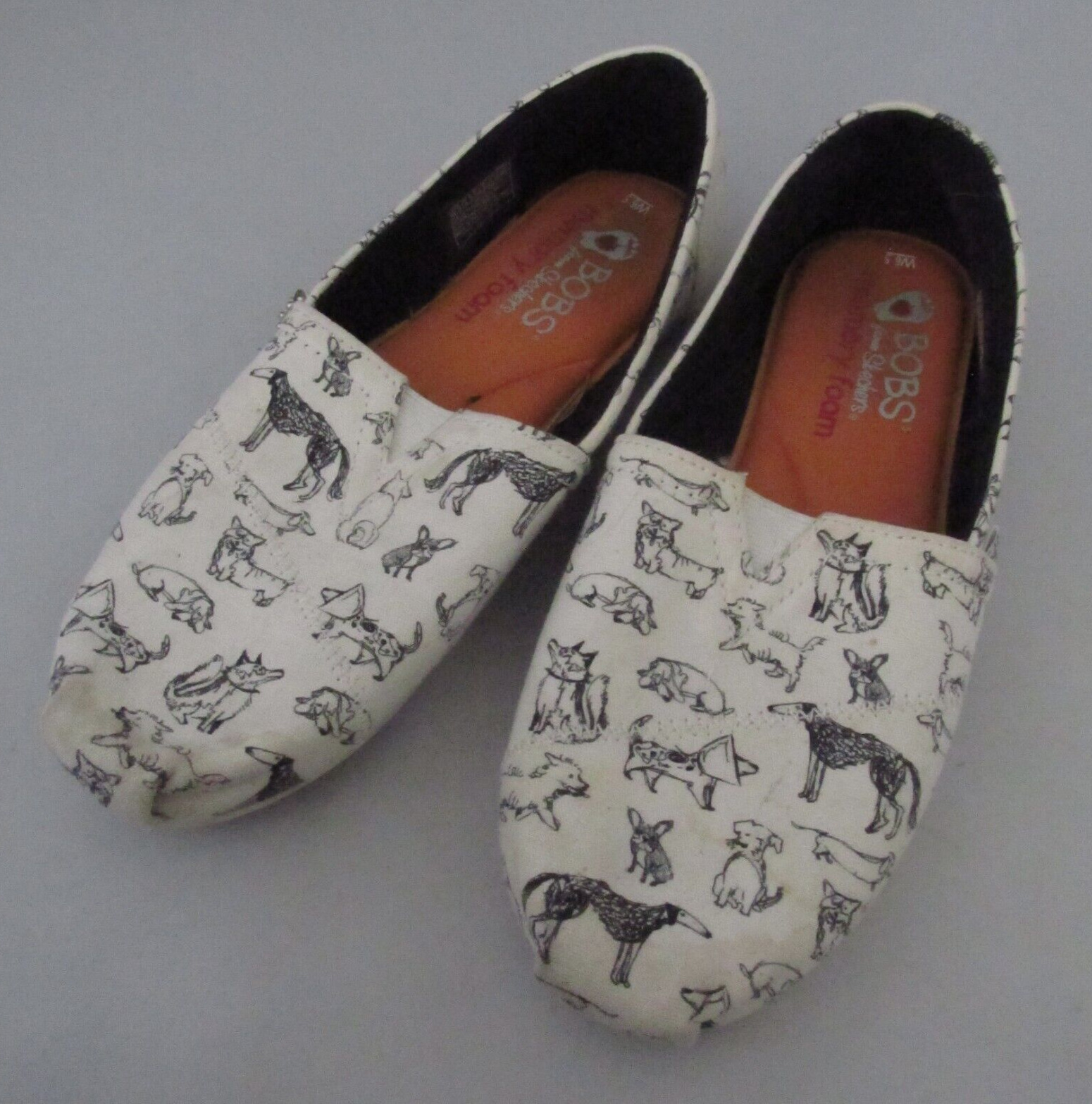 BOBS from Skechers Dogs Blk/Wht Memory Foam Slip-on Canvas Shoes Women Size 6.5