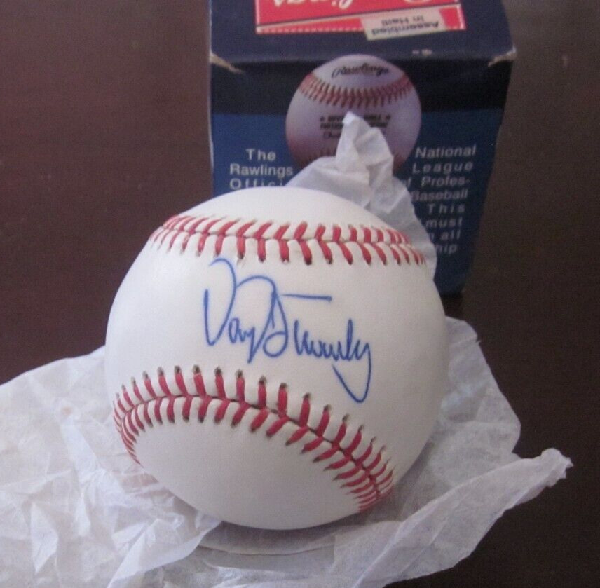 Darryl Strawberry - Official NL Baseball Bart Giamatti Signed in 1987 - Mets