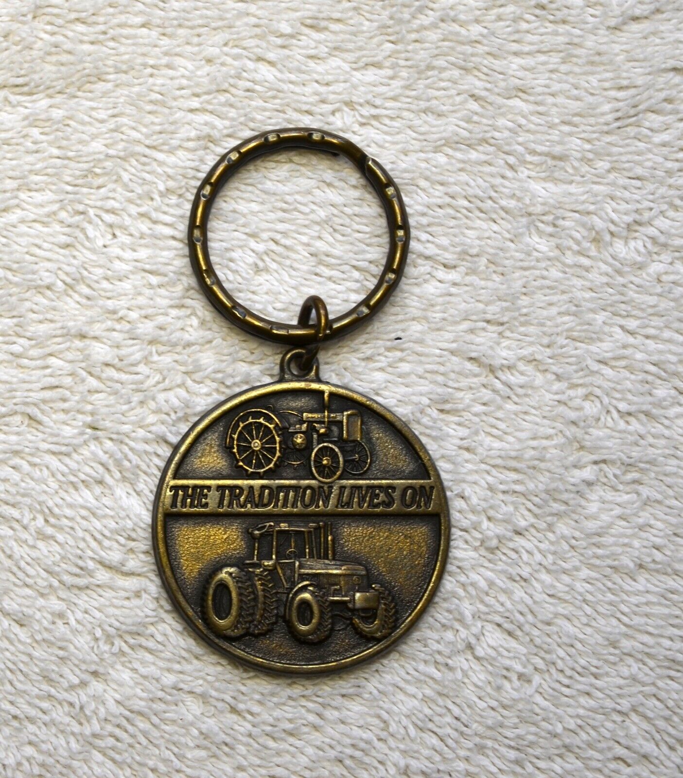 Vintage John Deere Keychain / The Tradition Lives On / Waterloo Operations 1990