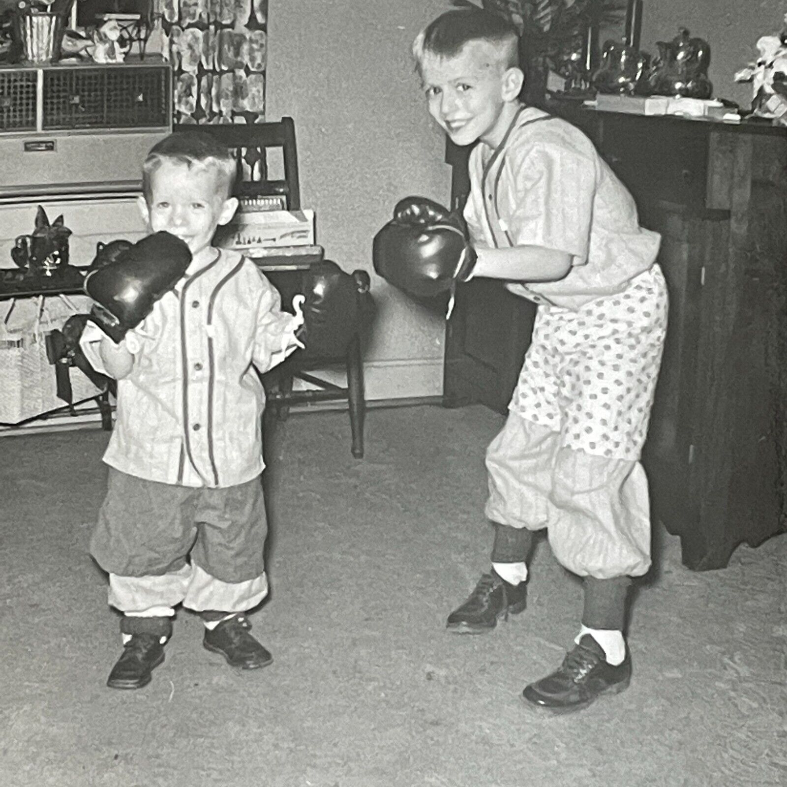 G1 Photograph Boys Brothers Playing Boxing Gloves Boxers 