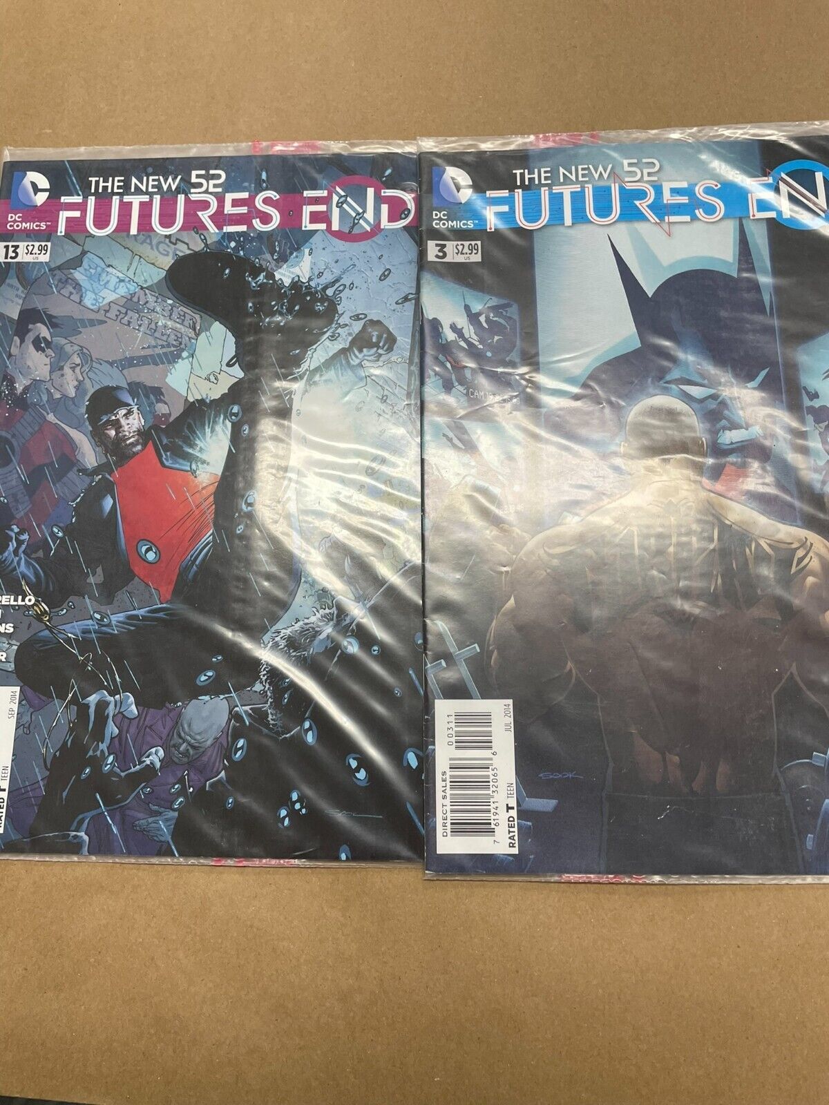 Lot Of 2. DC Comics the New 52: Futures End (DC Comics) Great Condition
