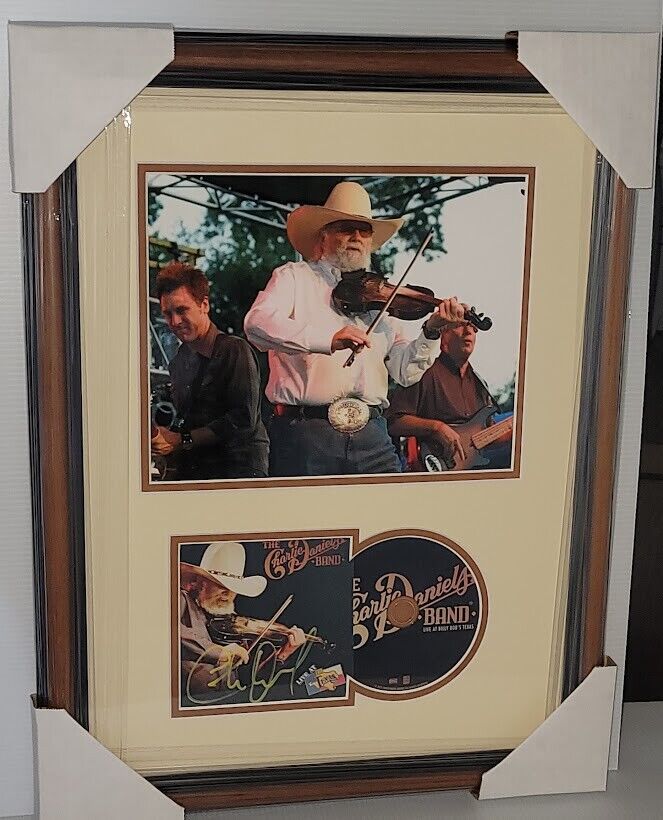 Charlie Daniels Signed Live at Billy Bobs Texas CD Autographed Beckett COA  RARE