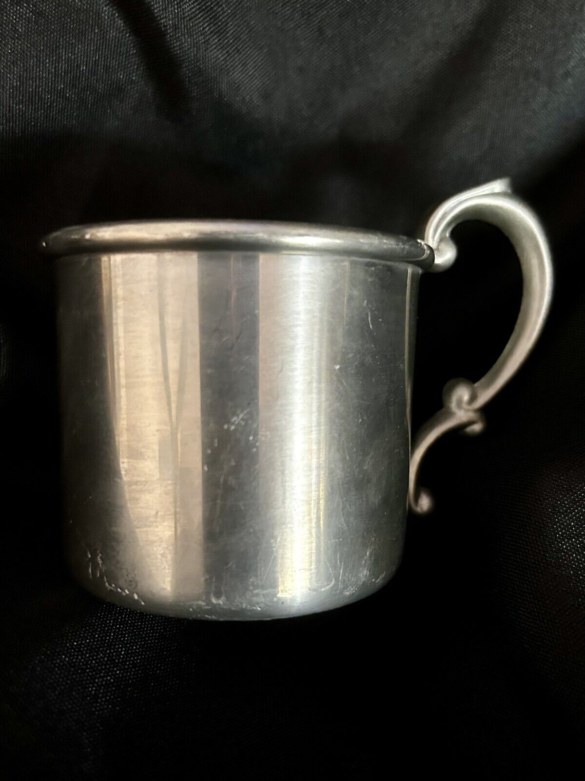 Vintage Empire Pewter 892 Baby Child’s Cup Mug With Ornate Handle