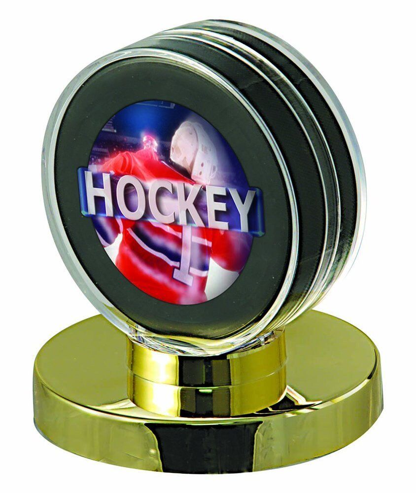 ULTRA PRO HOCKEY PUCK HOLDER, GOLD BASE sports collectible cases-NEW IN BOX