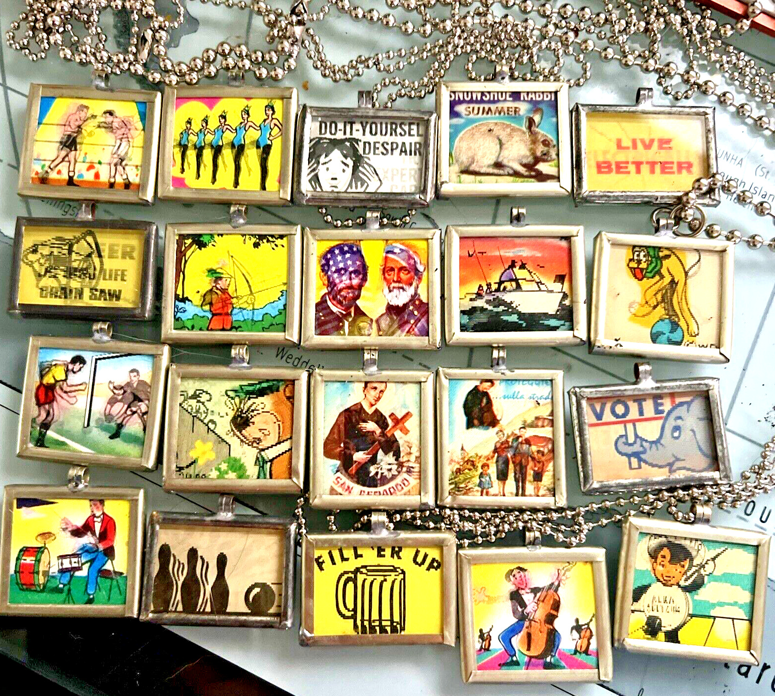 24-1960\'s VARI-VUE Lenticular Framed Mexican Mirror Necklace Lot, All Different