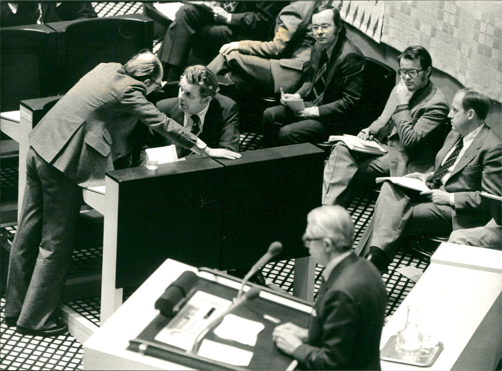 Labor Minister Per Ahlmark (bp) leans down agai... - Vintage Photograph 2441629