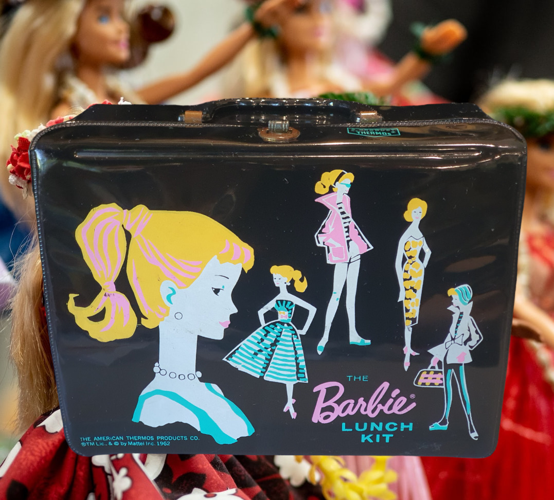 The Barbie Lunch Kit 1962 Vinyl No Thermos American Thermos Products Mattel Inc