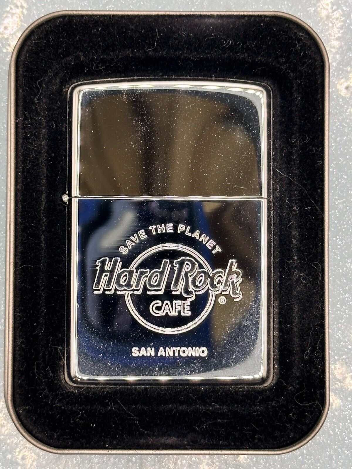 Vintage 1999 Hard Rock Cafe San Antonio High Polish Chrome Zippo NEW