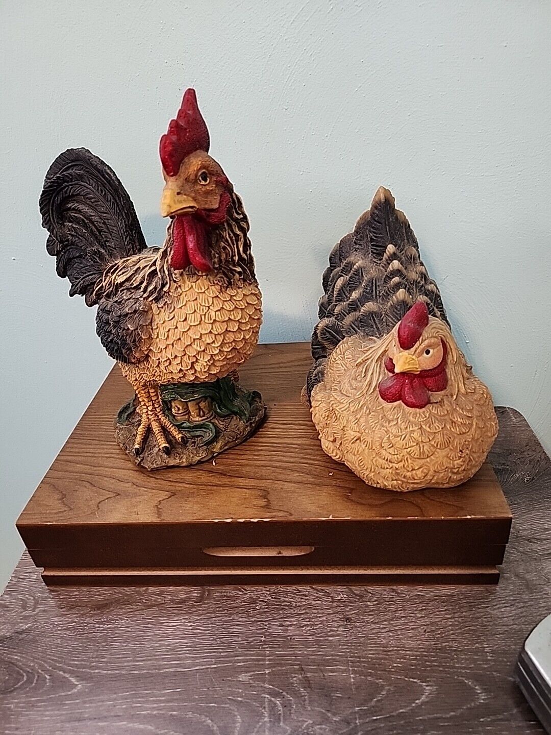 Vintage Rooster & Laying Hen