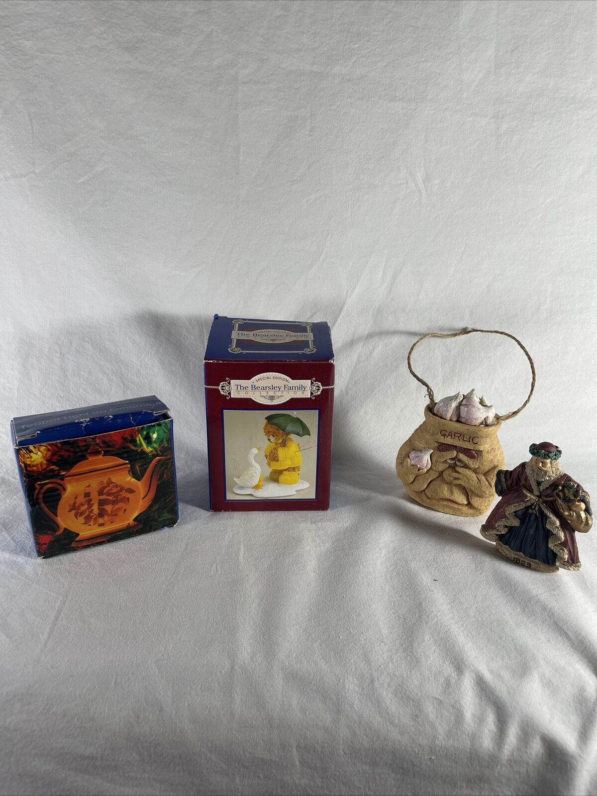 Lot of Vintage Ornament, House of Lloyd Mag, The Bearsley Family, Garlic, Teapot