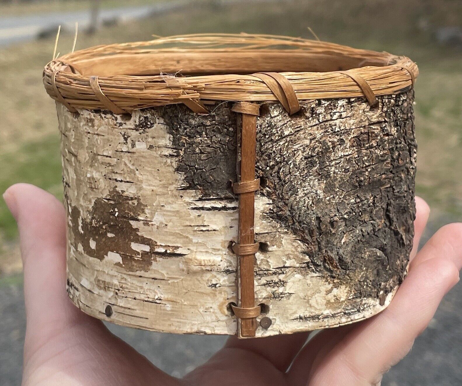Antique - Vintage Native American c. 1930\'s Birch Bark & Grass Woven Basket