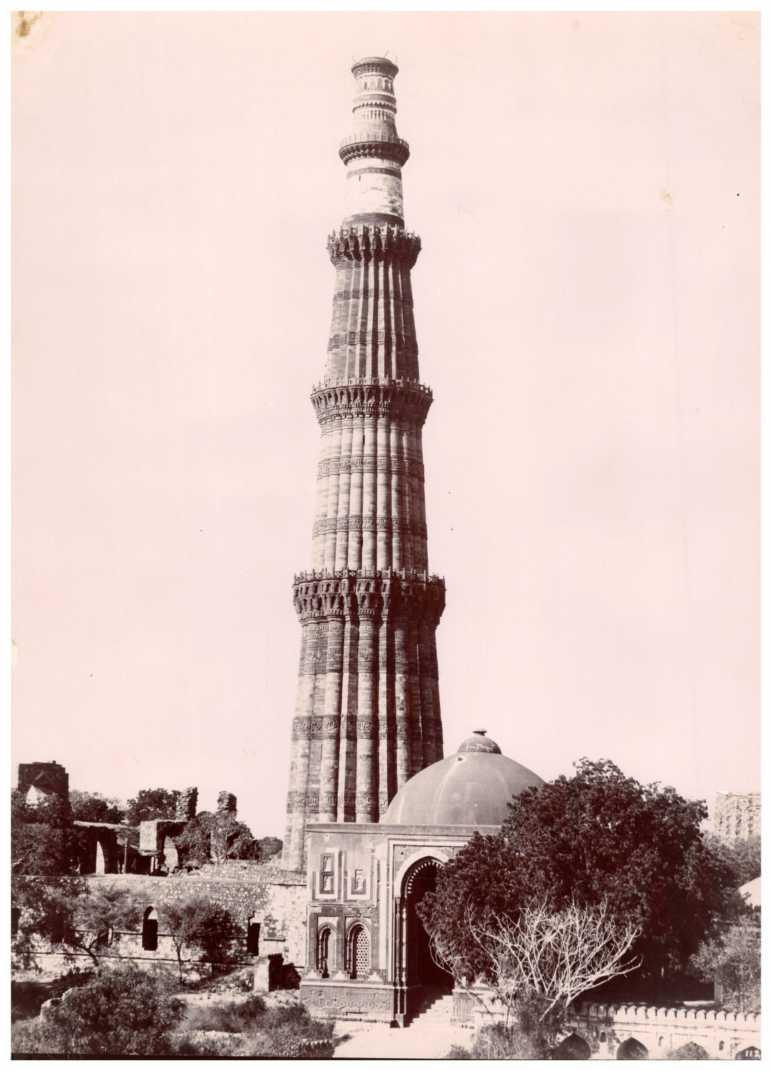 India, Delhi, Qutab Minar Vintage Albumen Print Albumin Print 29.5x21  