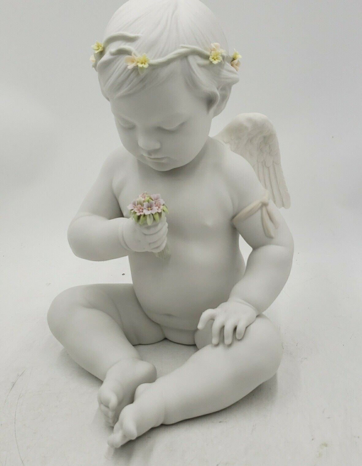 NEW LLADRO Celestial Angel Handmade Porcelain Sculpture Ernest Massuet Sculptor