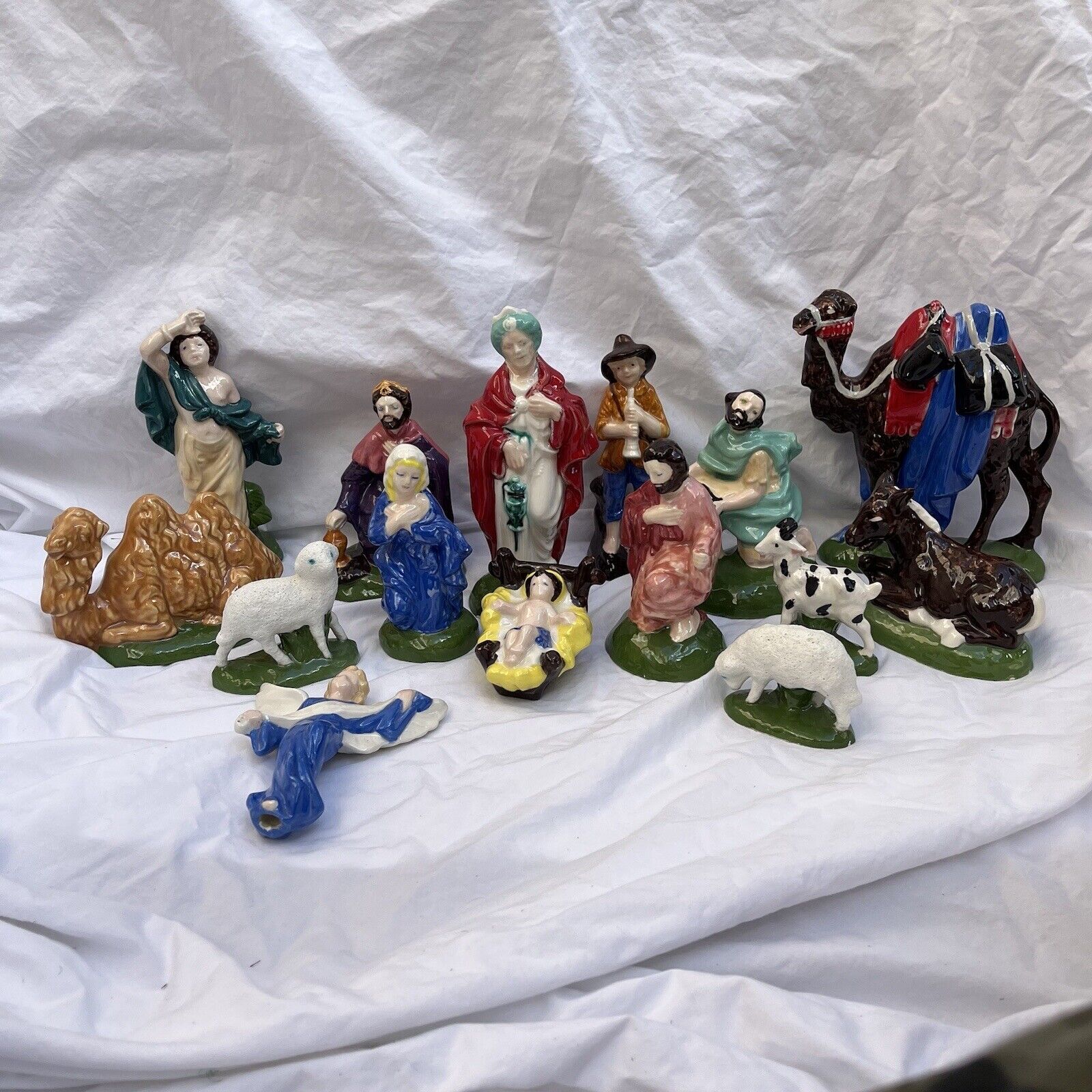 Vtg ATLANTIC Mold Nativity Set Scene Ceramic Figurines Set 15 1970's 70s Painted