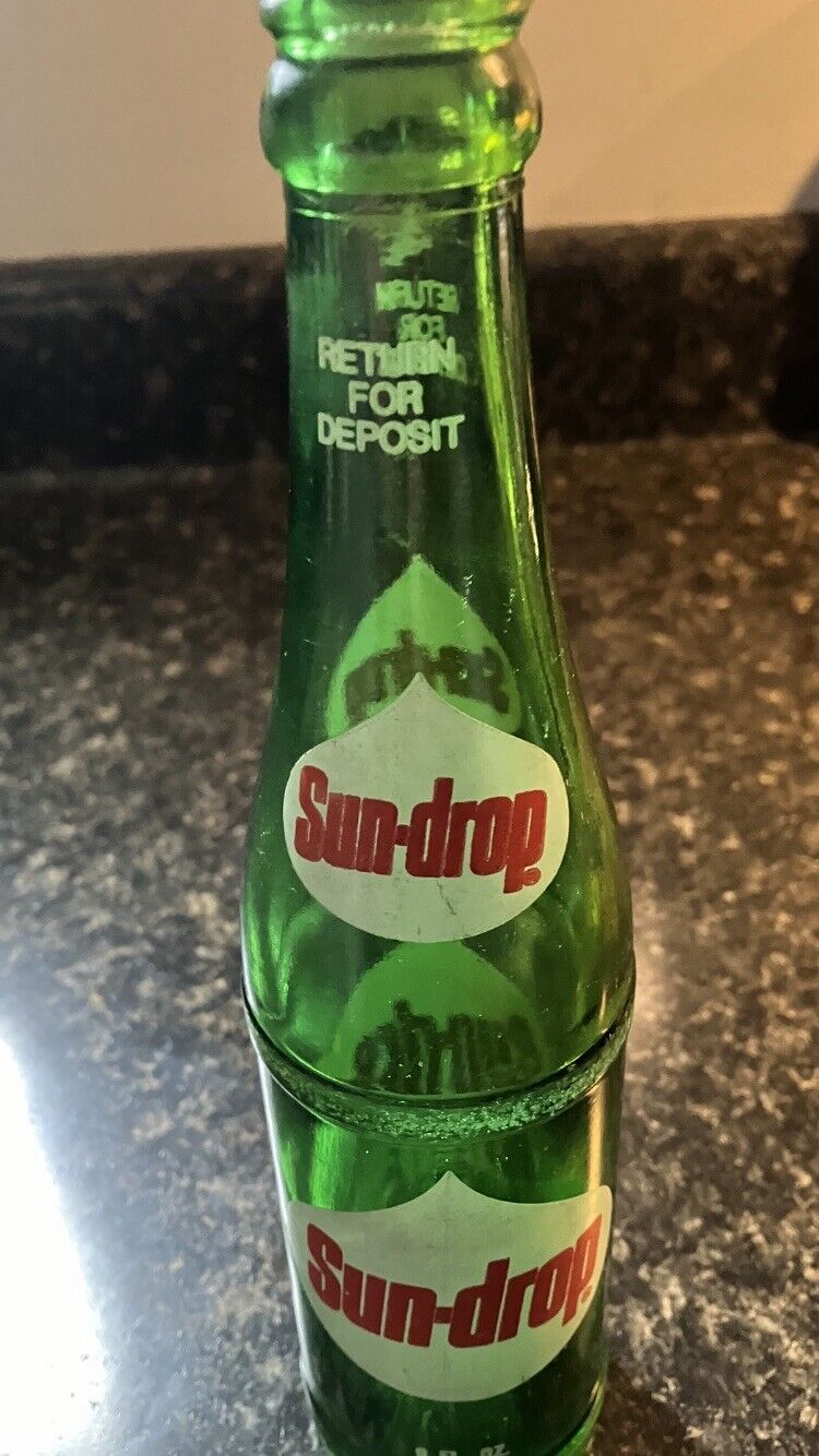 Vintage 1973 9oz Sun-drop Green Soda Bottle (34-744)