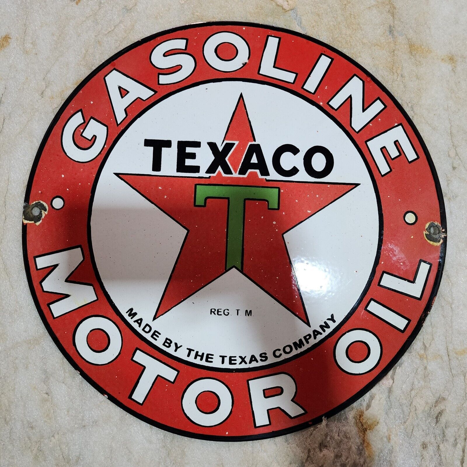 TEXACO GASOLINE 16 INCHES ROUND ENAMEL SIGN