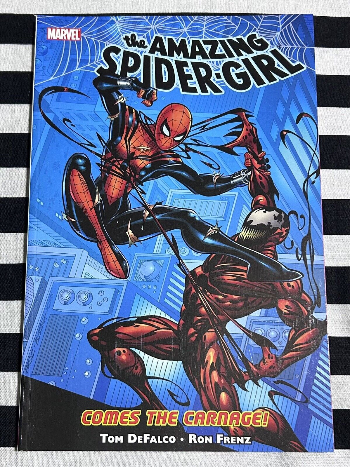 Amazing Spider-Girl 2 Comes the Carnage Trade Paperback TPB symbiote Hobgoblin