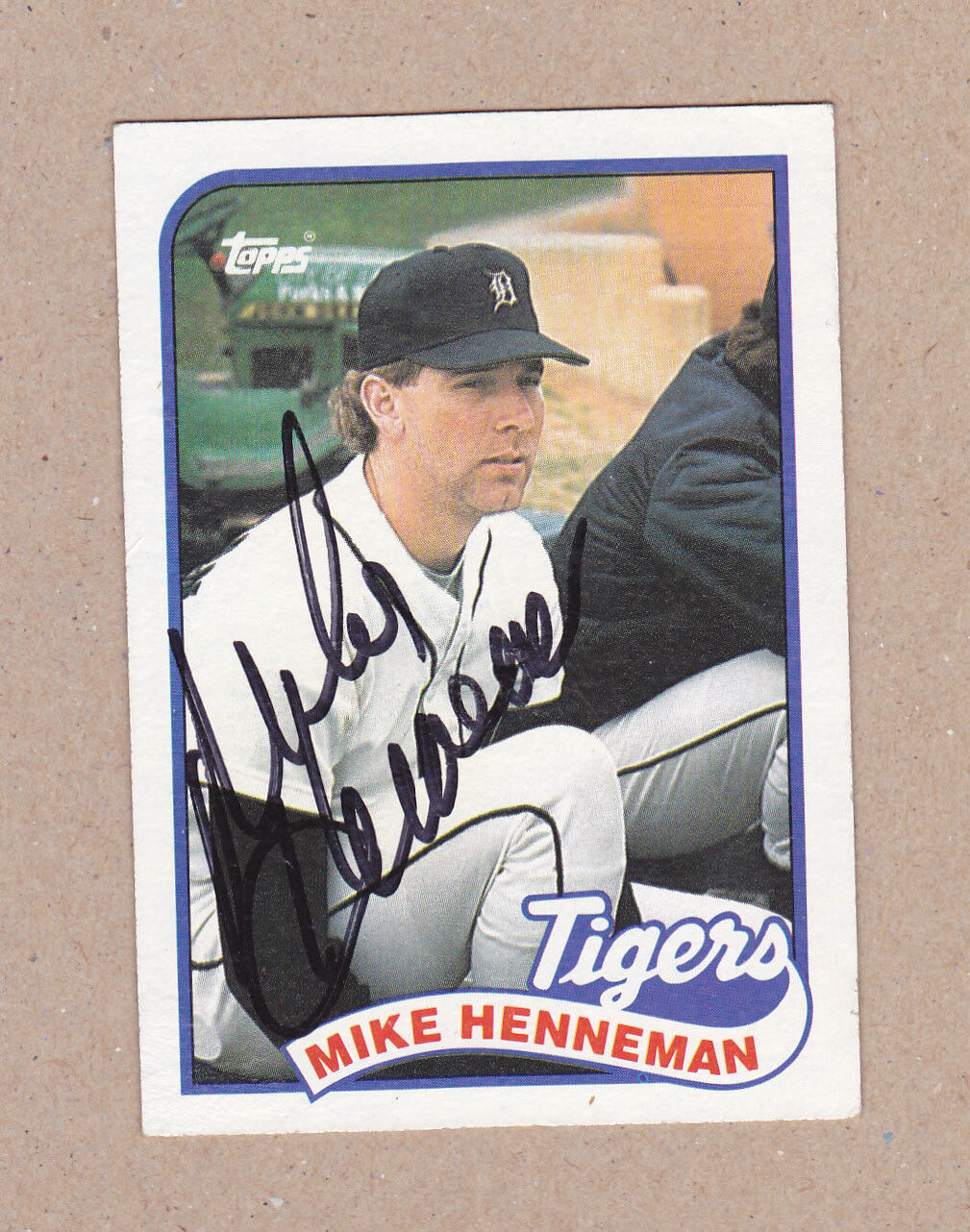Mike Henneman signed 1989 Topps card #365-Detroit Tigers