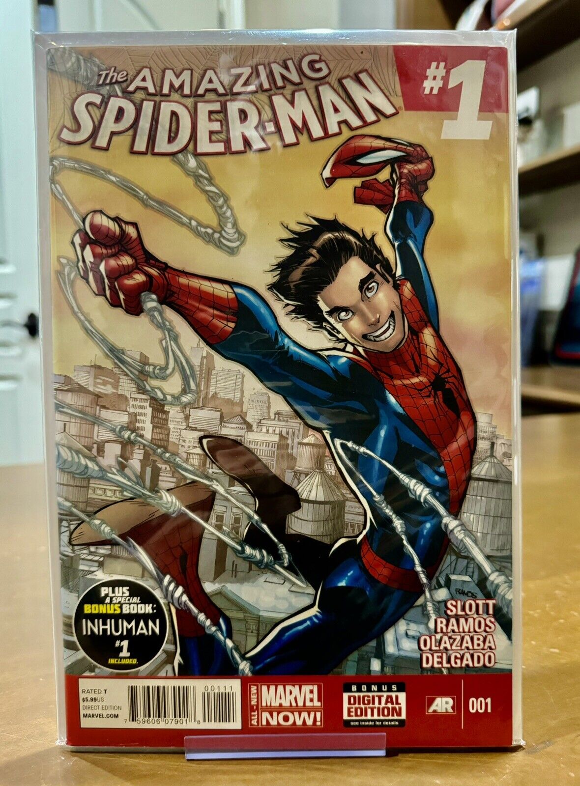 Amazing Spider-Man #1 1st Appearance Cindy Moon Silk (Marvel Comics 2014) NM