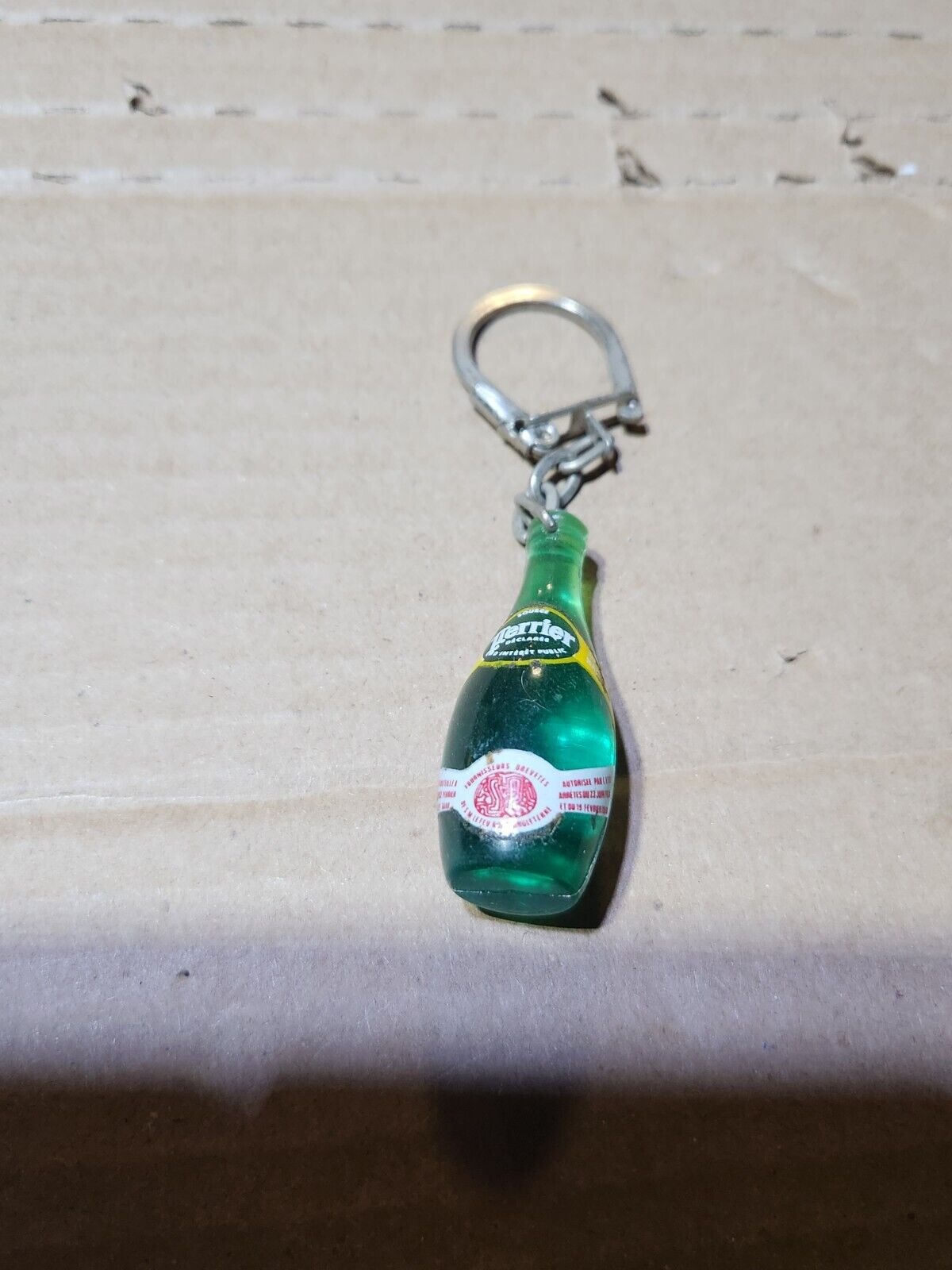 Vintage Perrier Natural Bottled Mineral Water Keyring Keychain