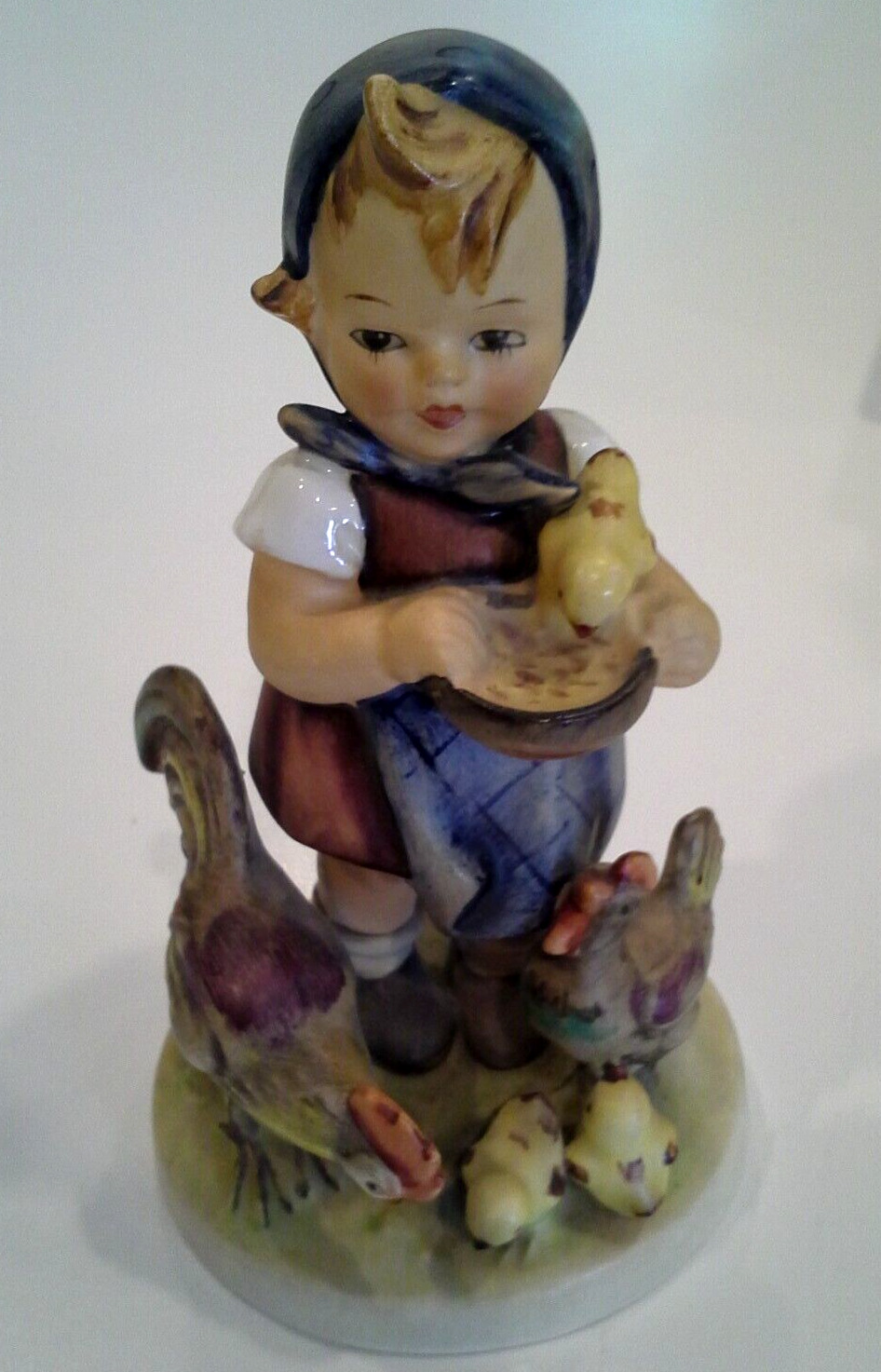 Vintage Hummel Goebel Collectible Figurine \