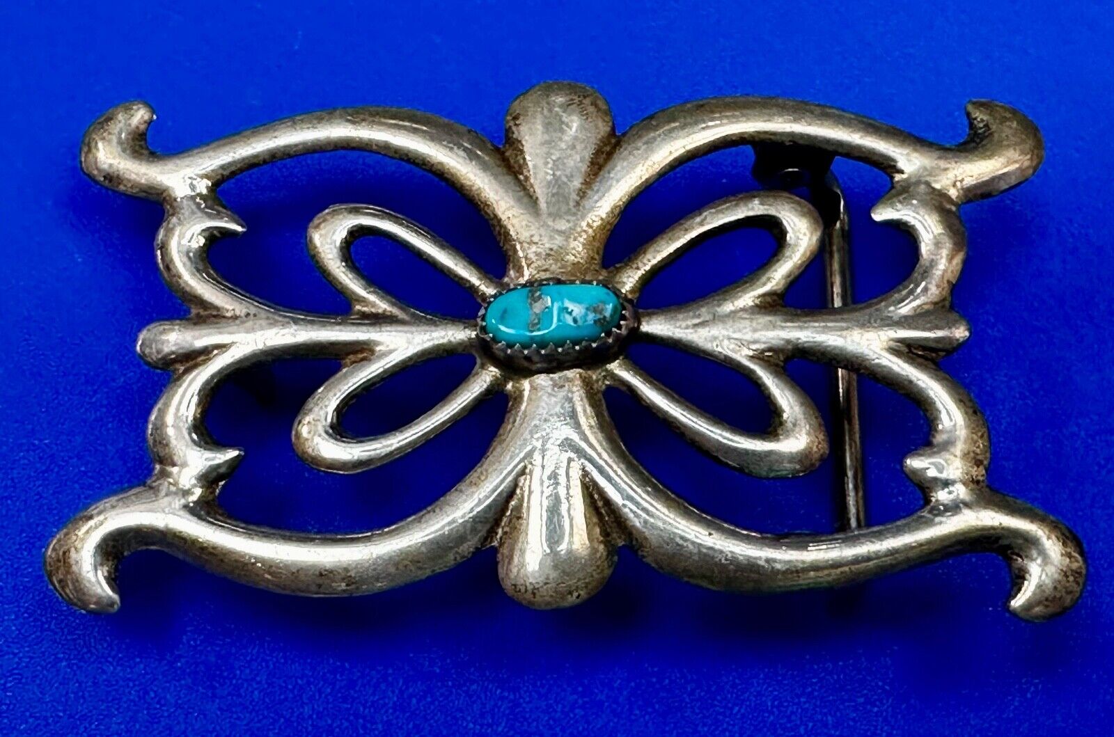 NAVAJO STERLING SILVER SAND CAST TURQUOISE CENTER HIPPIE STYLE BELT BUCKLE