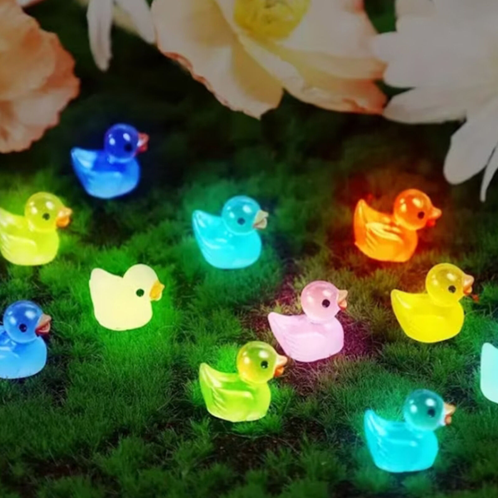 20pcs Mini Resin Ducks Luminous Tiny Ducks Miniature Duck Glow in the Dark