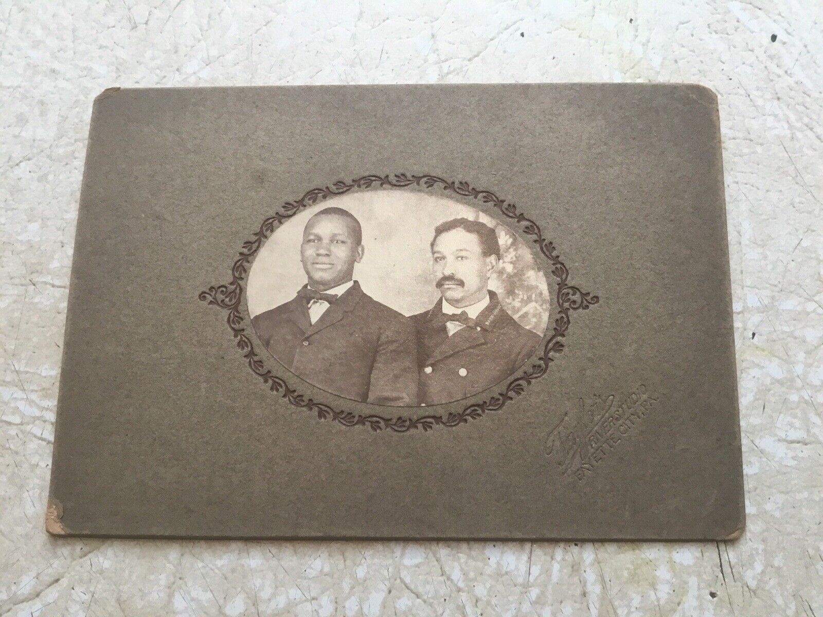 XXX RARE LATE  1800’s TWO  PHOTOS AFRICAN AMERICAN  MEN HANDSOME WELL DRESSED