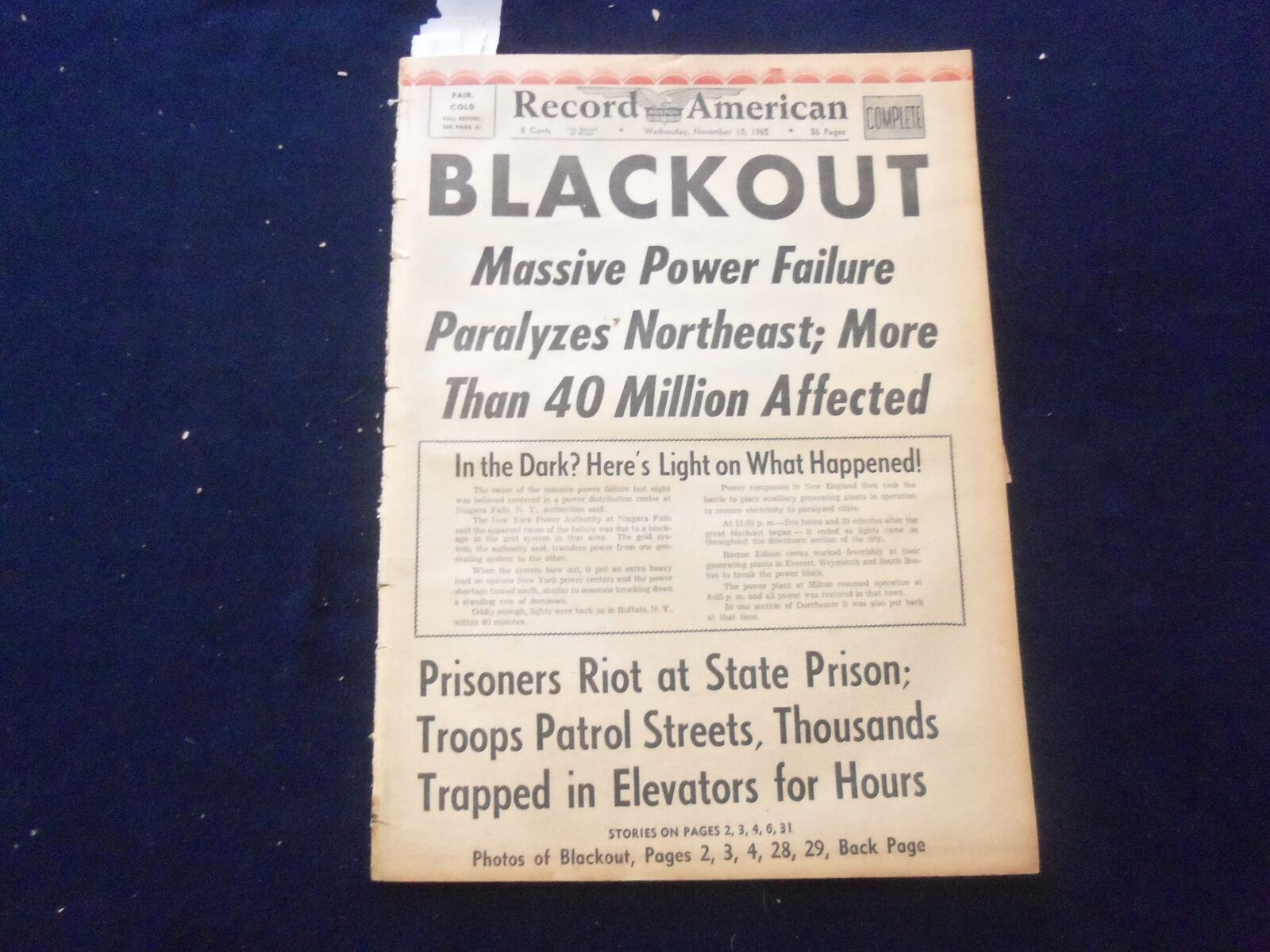 1965 NOVEMBER 10 BOSTON RECORD AMERICAN NEWSPAPER-BLACKOUT IN NORTHEAST- NP 6251