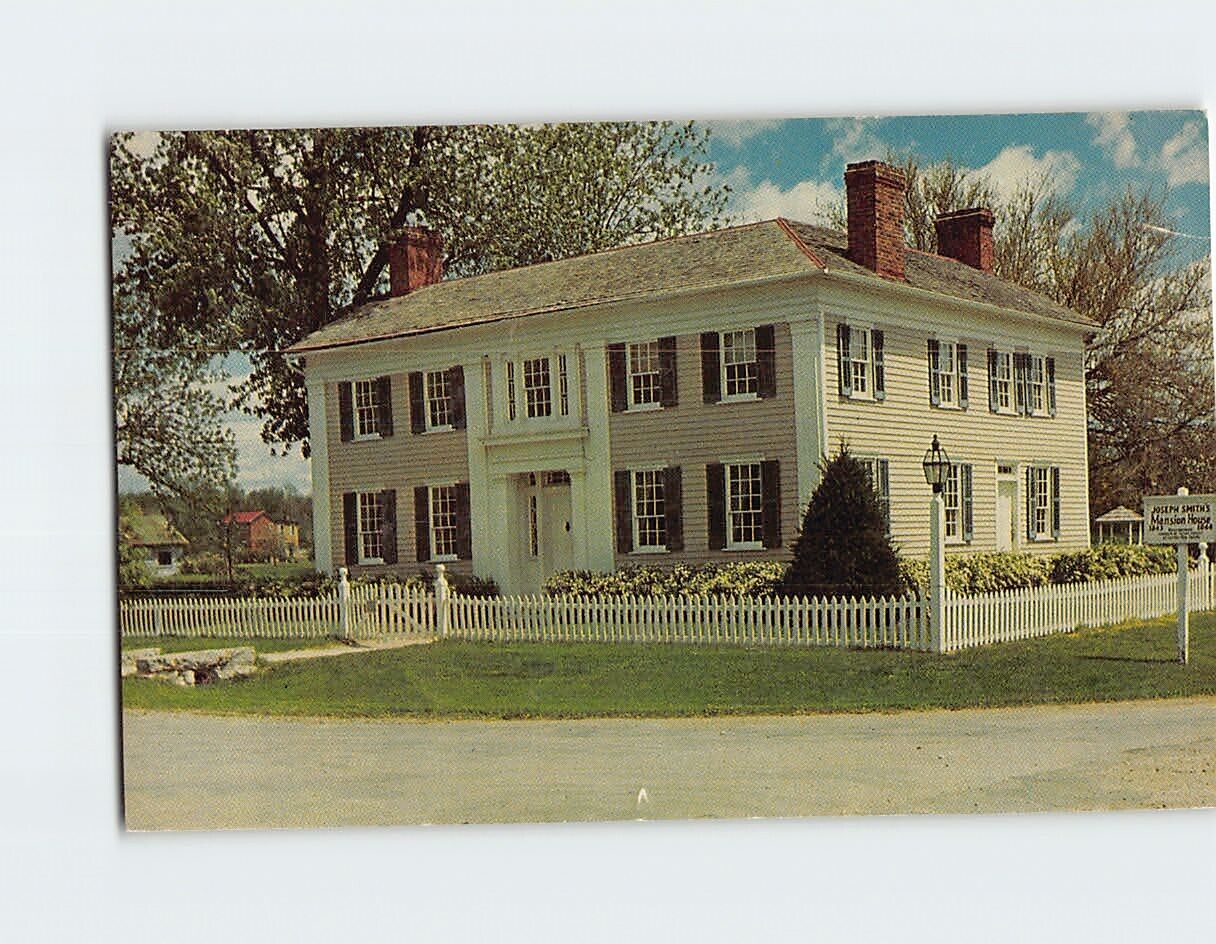Postcard The Mansion House Nauvoo Illinois USA
