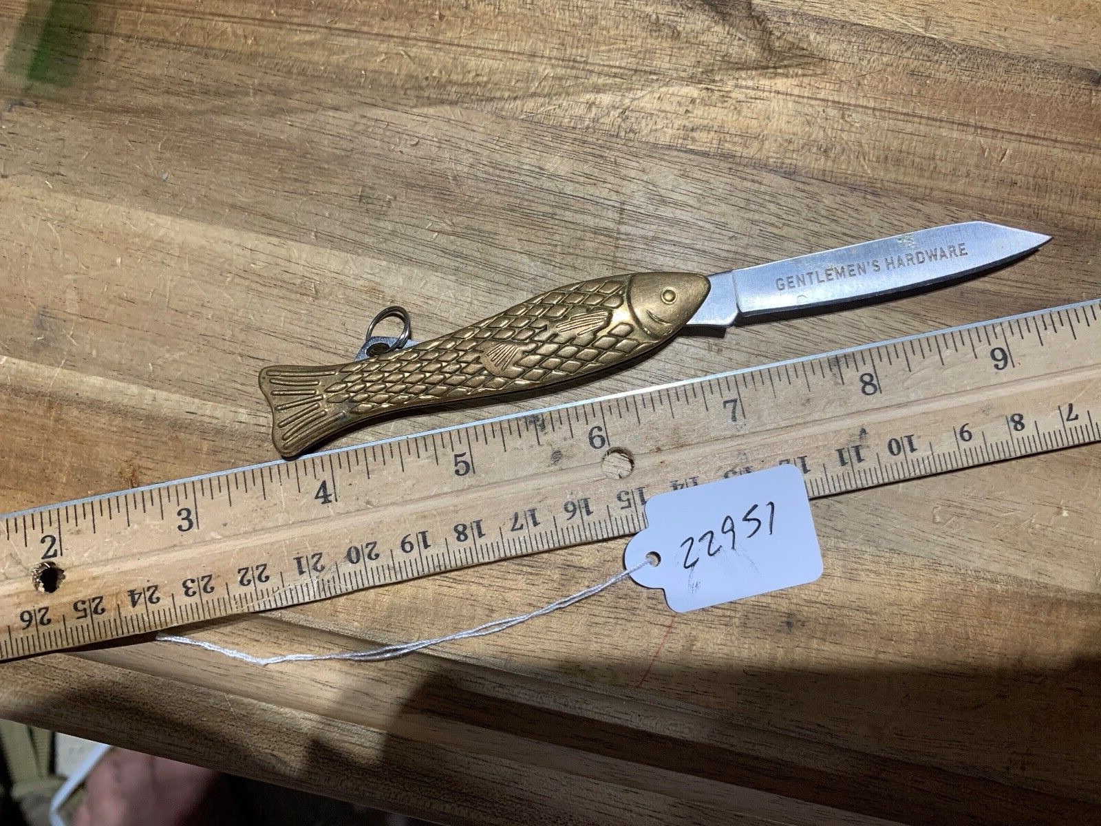 Vintage Gentlemens Hardware fish knife   (22951)
