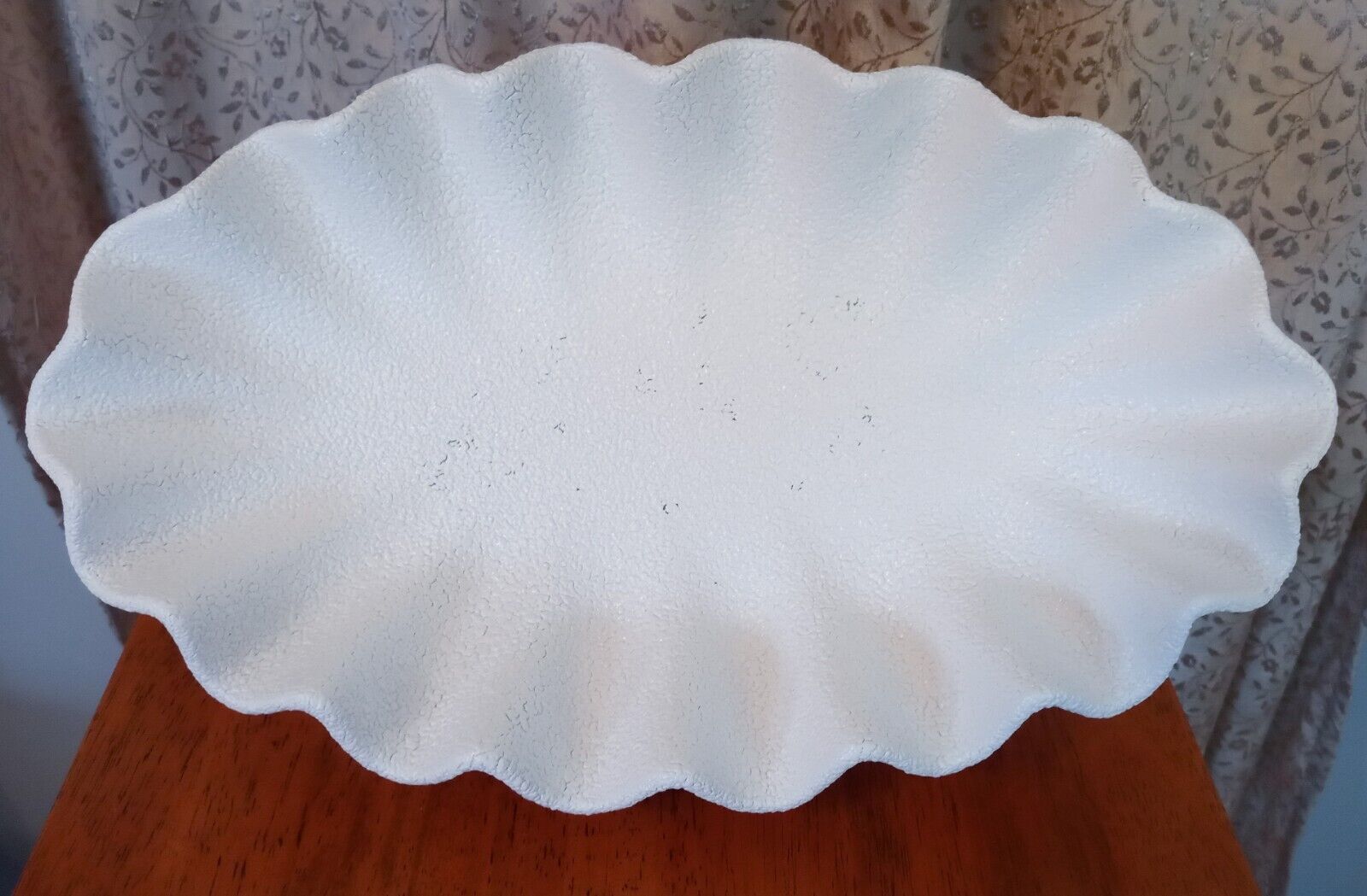 Royal Haeger #332 White Textured Painted Oblong Console Ruffled Tray MCM